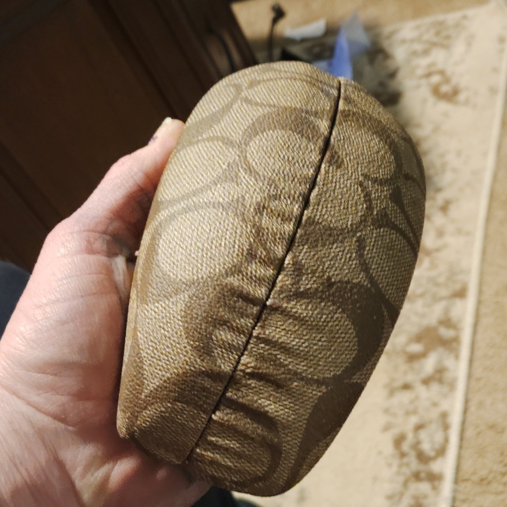 Coach Eyeglasses Case - Picture 6 of 7